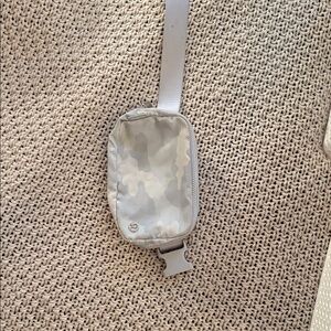 lululemon athletica Gray Belt Bag